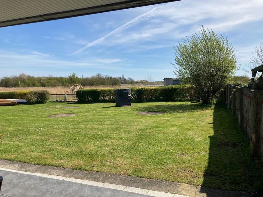 Ferienwohnung Nr. 1 Terrasse Bodden Kanu Bootssteg Zudar Eksteriør billede